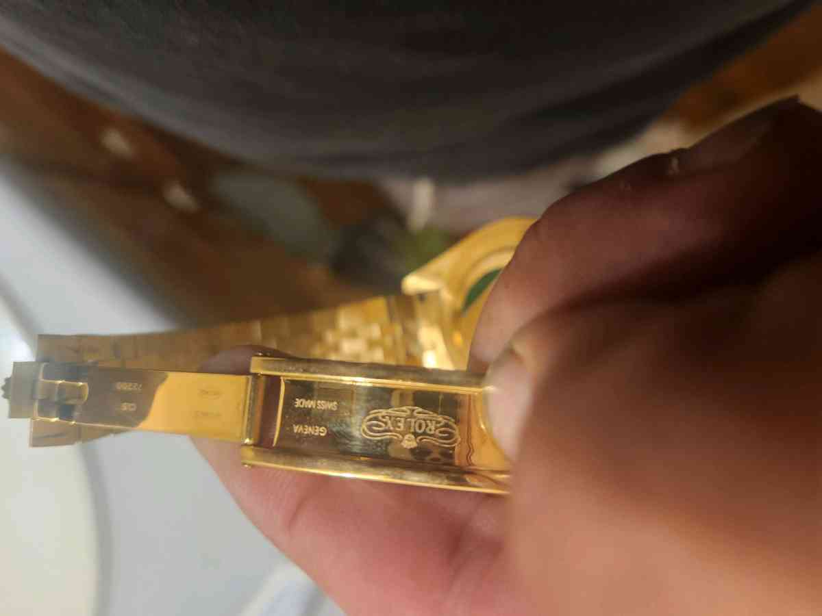 gold rolex oyster date 41 - Mount Vernon, Alabama - FleaMarketBay