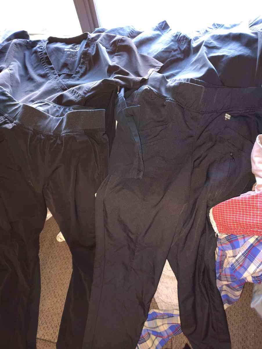 scrubs black small - Salt Lake City, Utah