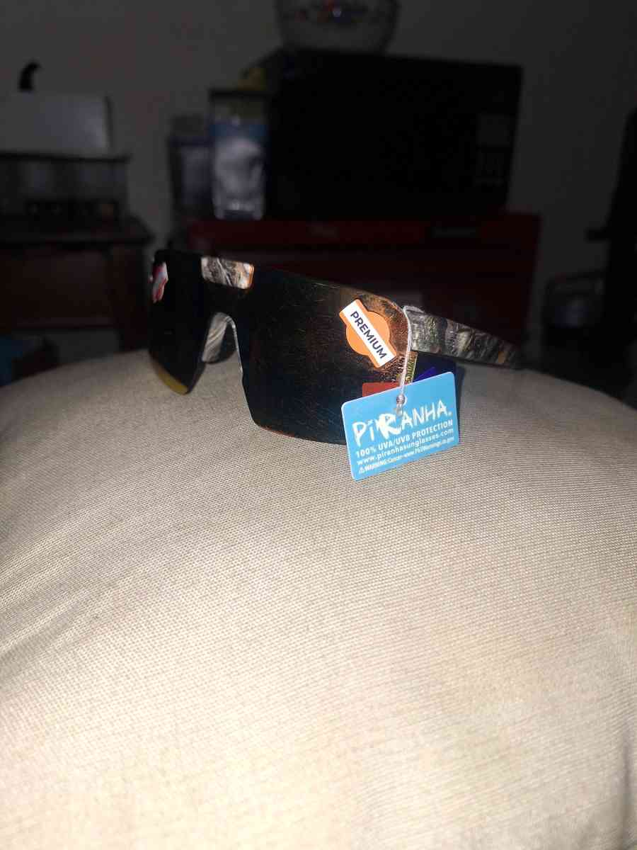 Piranha Eyewear Backcountry Flip Up Shield Sunglasses - Las Vegas, Nevada - FleaMarketBay
