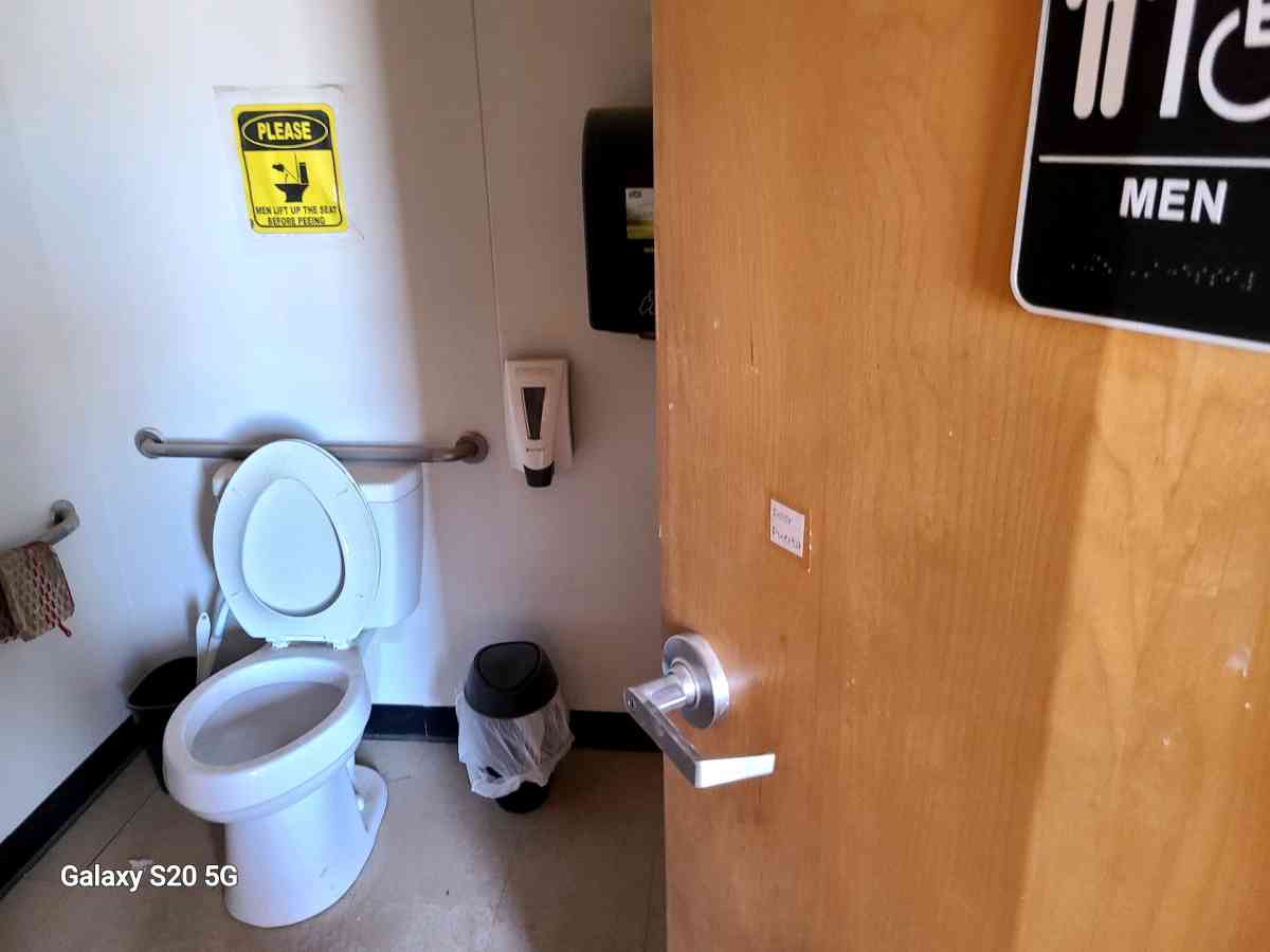 aps portable classroom with bathroom - Albuquerque, New Mexico - FleaMarketBay