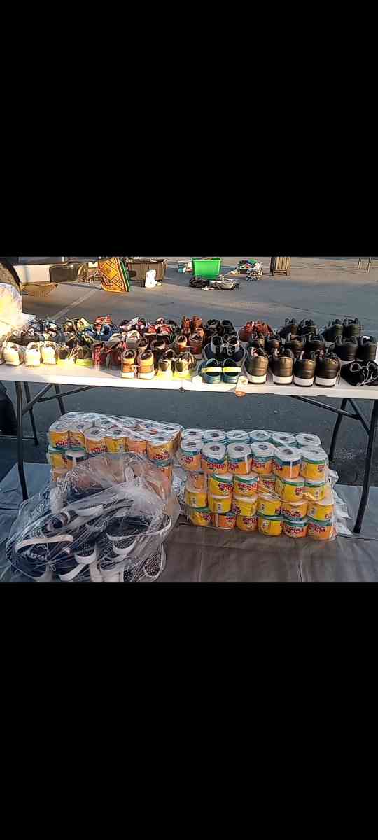 shoes for girls and boys - Chowchilla, California