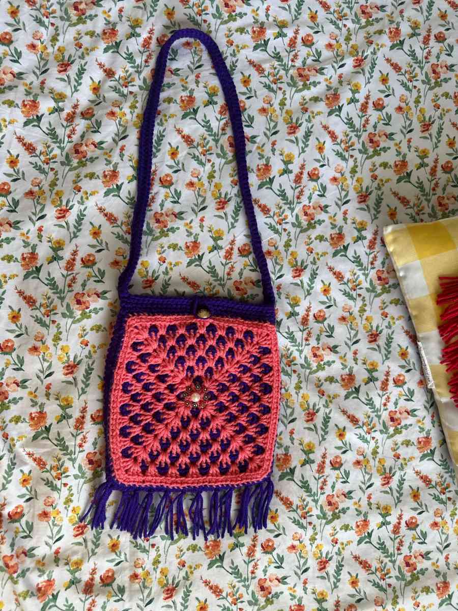 3 different color Handmade yarn crossbody long side bag - Columbia, South Carolina
