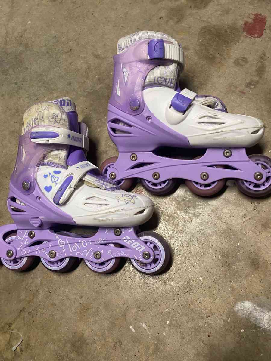 purple and white rollerblades - Fort Worth, Texas - FleaMarketBay