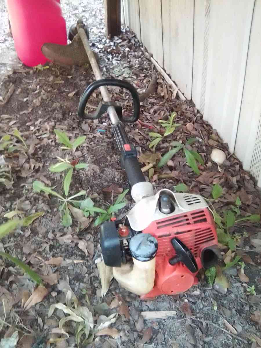 weed eater - Forest City, North Carolina - FleaMarketBay