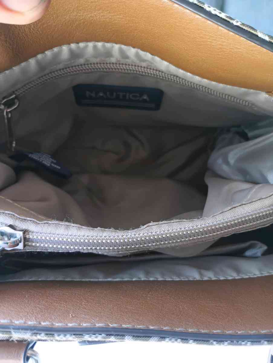 Nautica Purse - Frostproof, Florida - FleaMarketBay