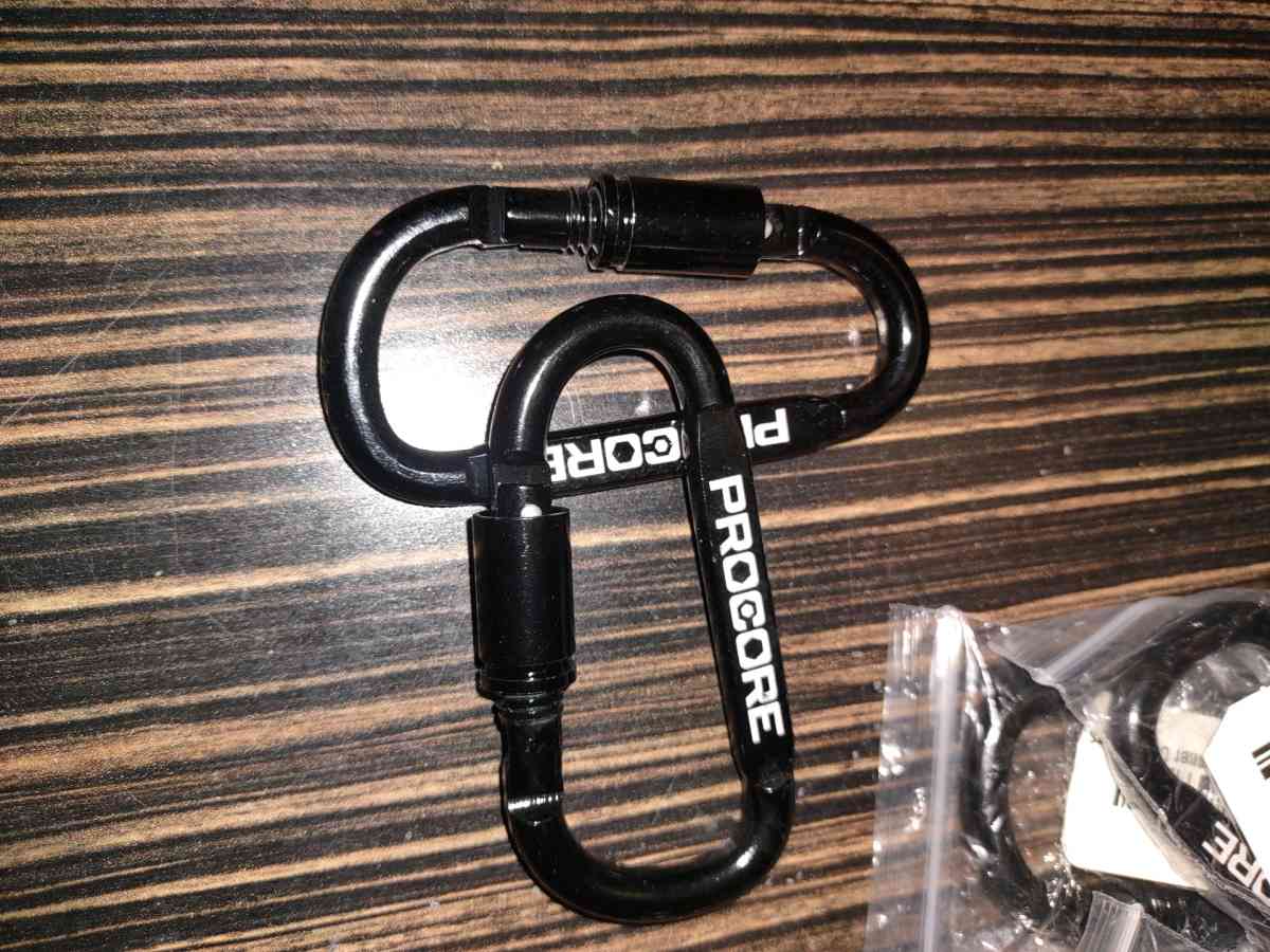 carabiners - San Antonio, Texas - FleaMarketBay