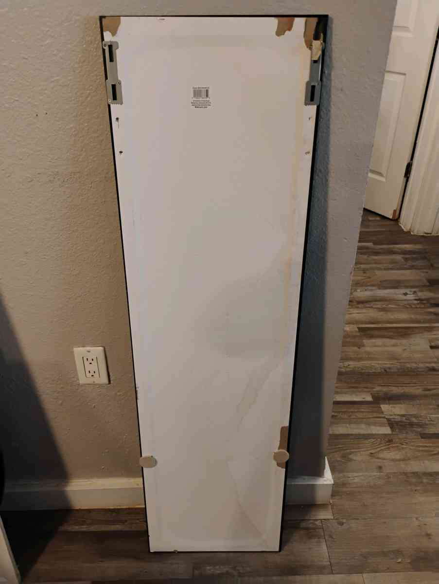 mirror - Garland, Texas - FleaMarketBay