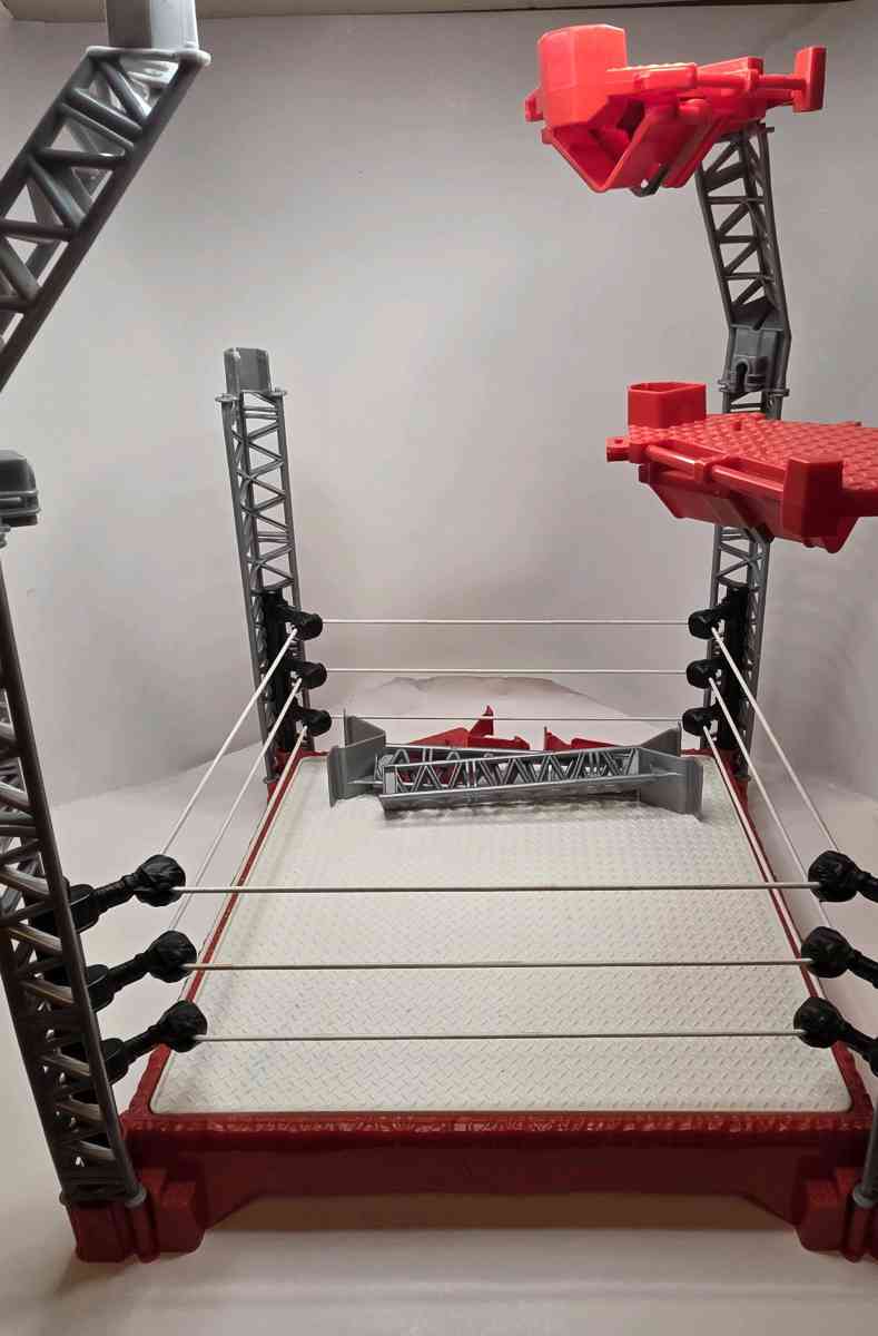 WWE Create Your Own Ring Playset  6 Superstar Figures - Norcross, Georgia - FleaMarketBay