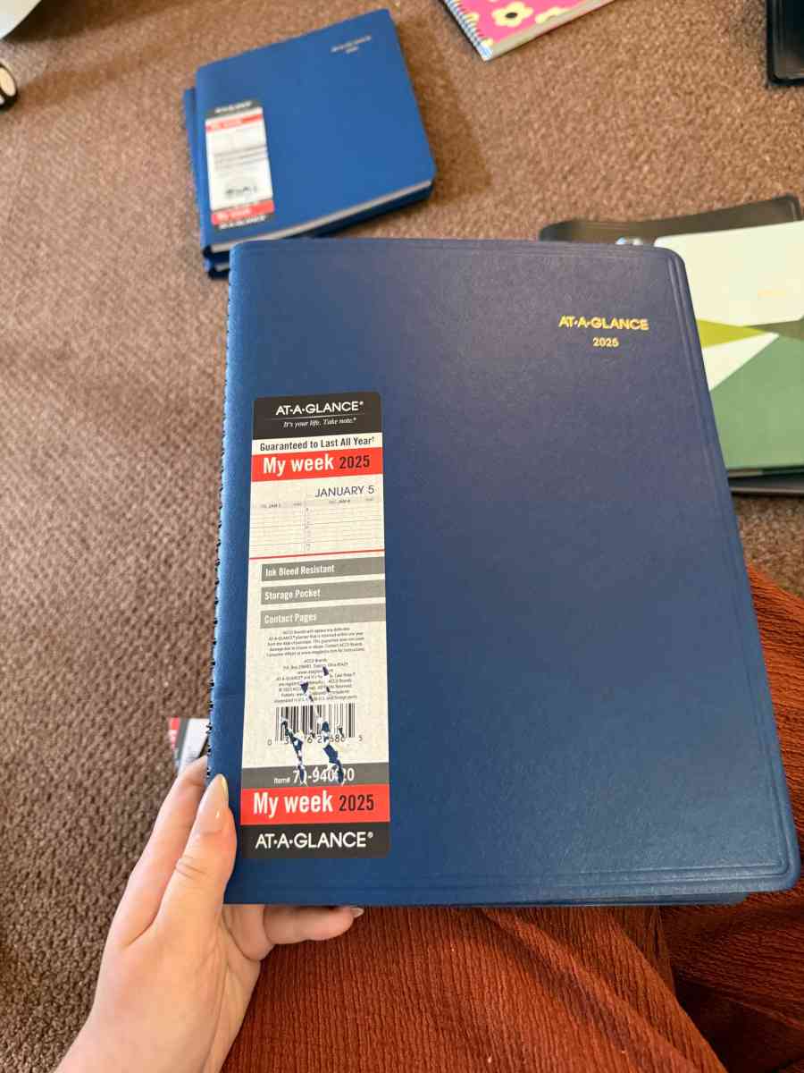 2025 calendars - Hellertown, Pennsylvania - FleaMarketBay