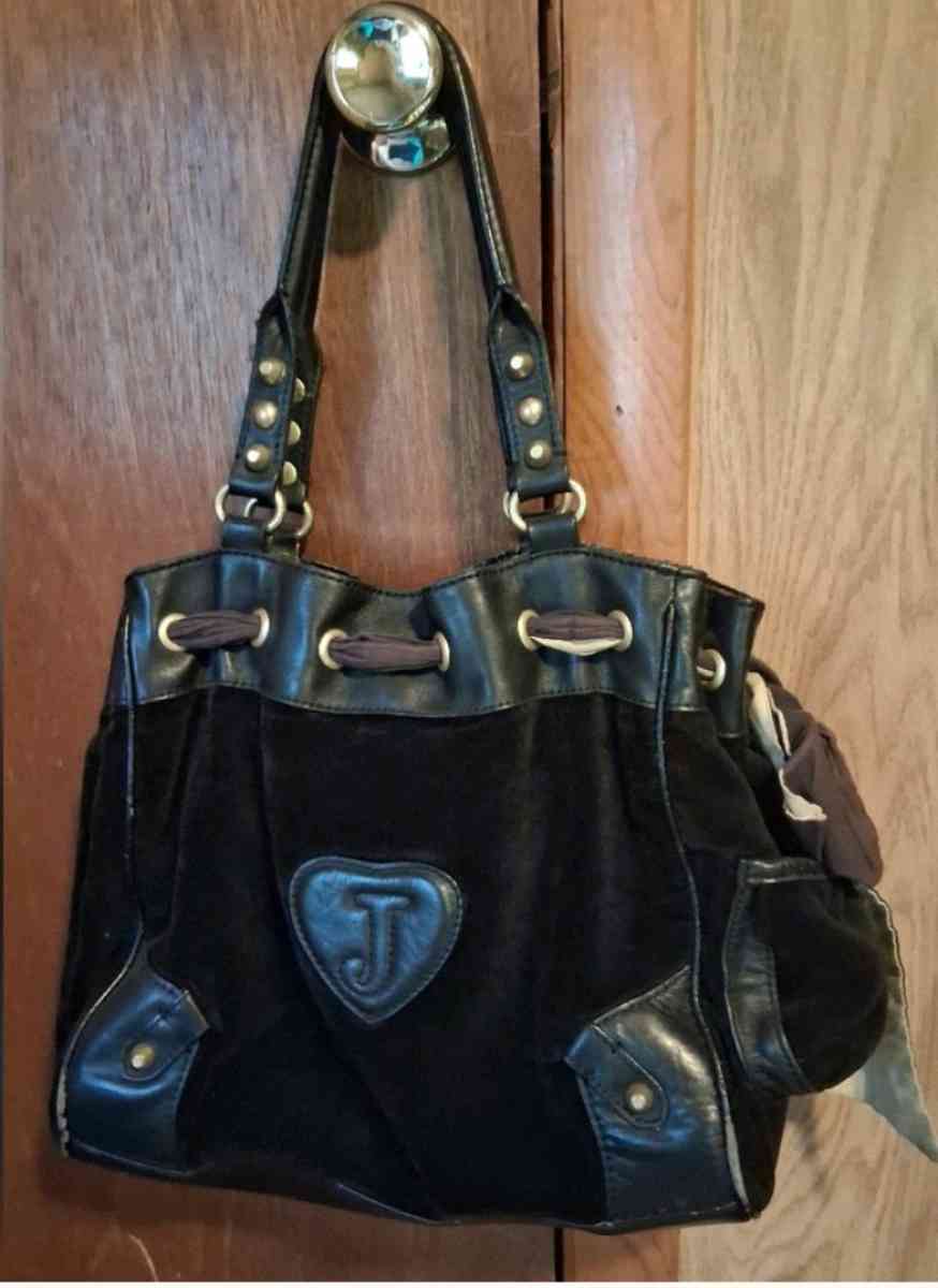 JUICY COUTURE DAYDREAMER BLACK VELOUR SCOTTIE DOG BAG - Elysburg, Pennsylvania - FleaMarketBay