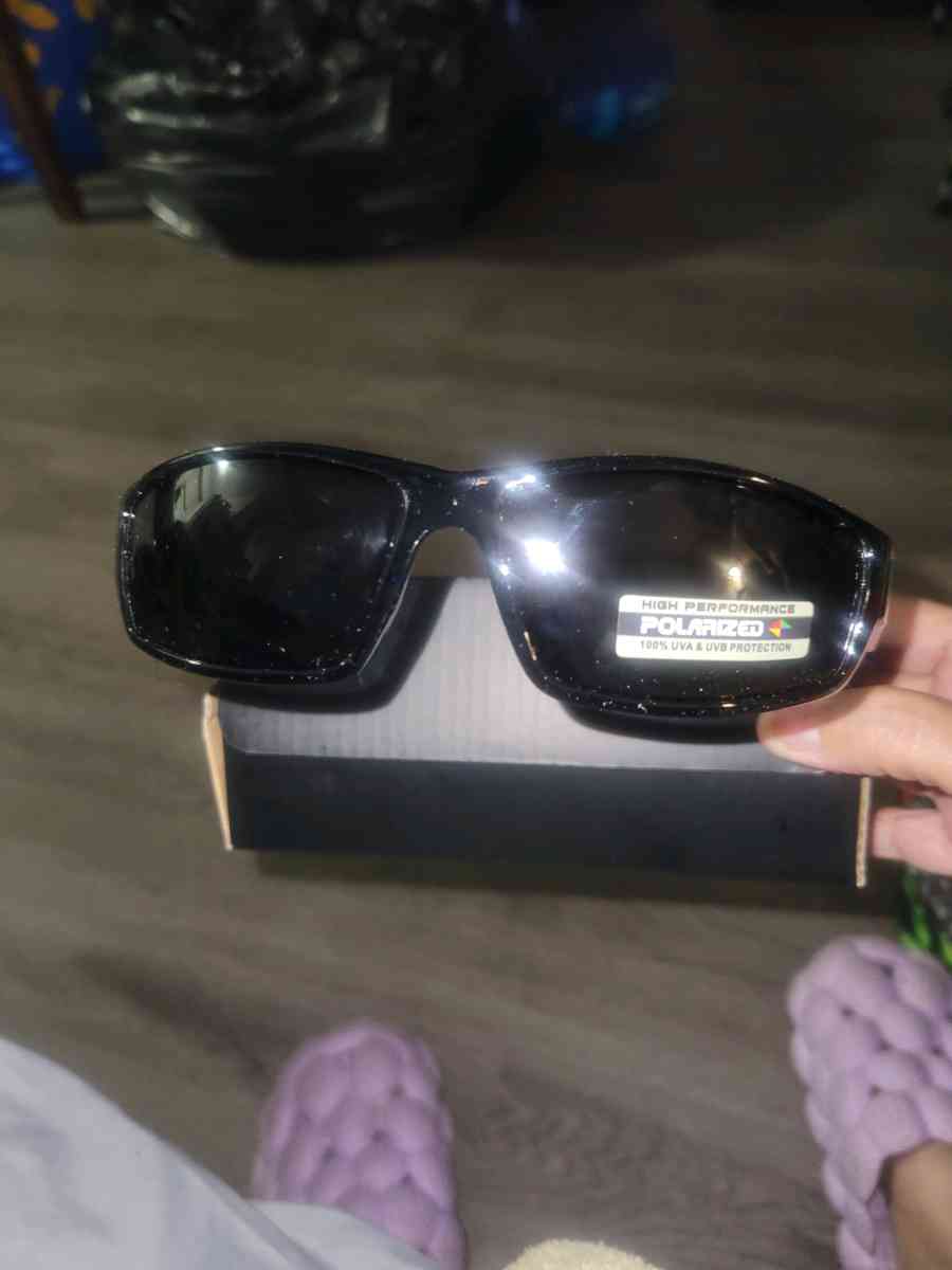 Polarized Sunglasses - Allamuchy, New Jersey - FleaMarketBay