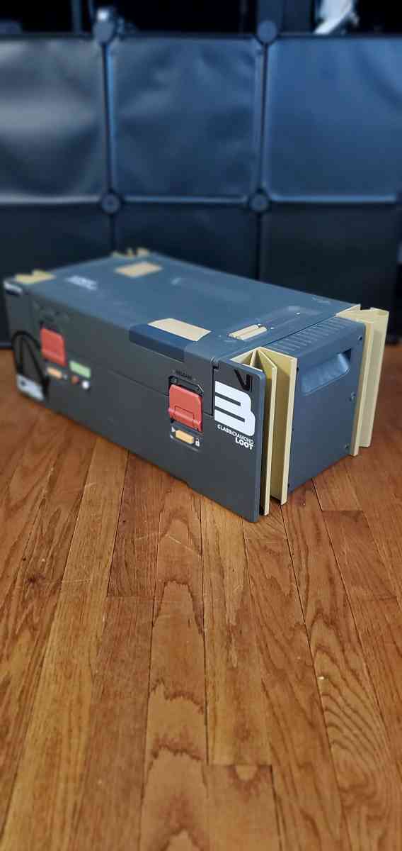 borderlands 3 collectors edition with mad moxxi shot glasses - Waukegan, Illinois - FleaMarketBay