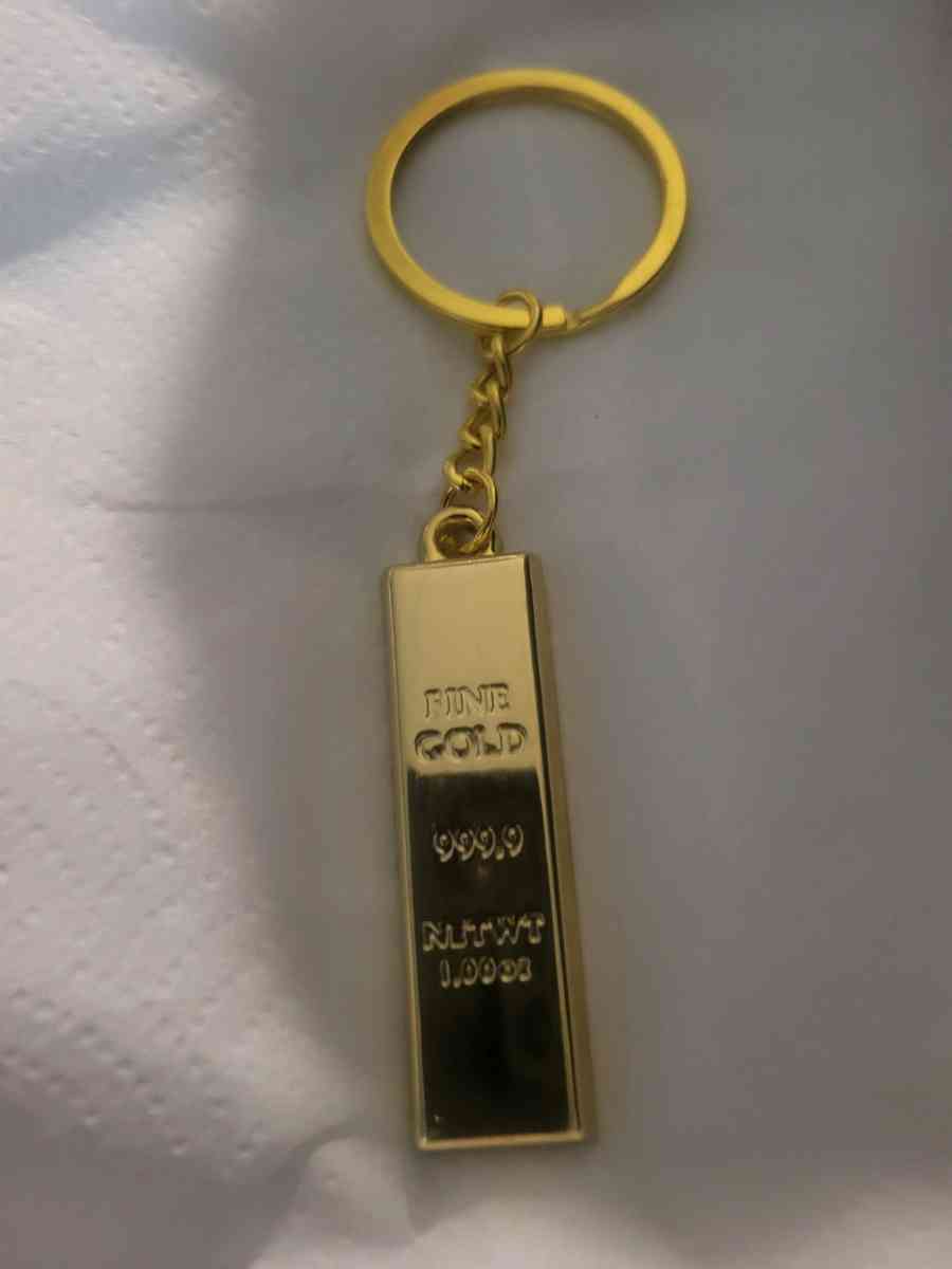 Gold Bars Keychain - Allamuchy, New Jersey - FleaMarketBay