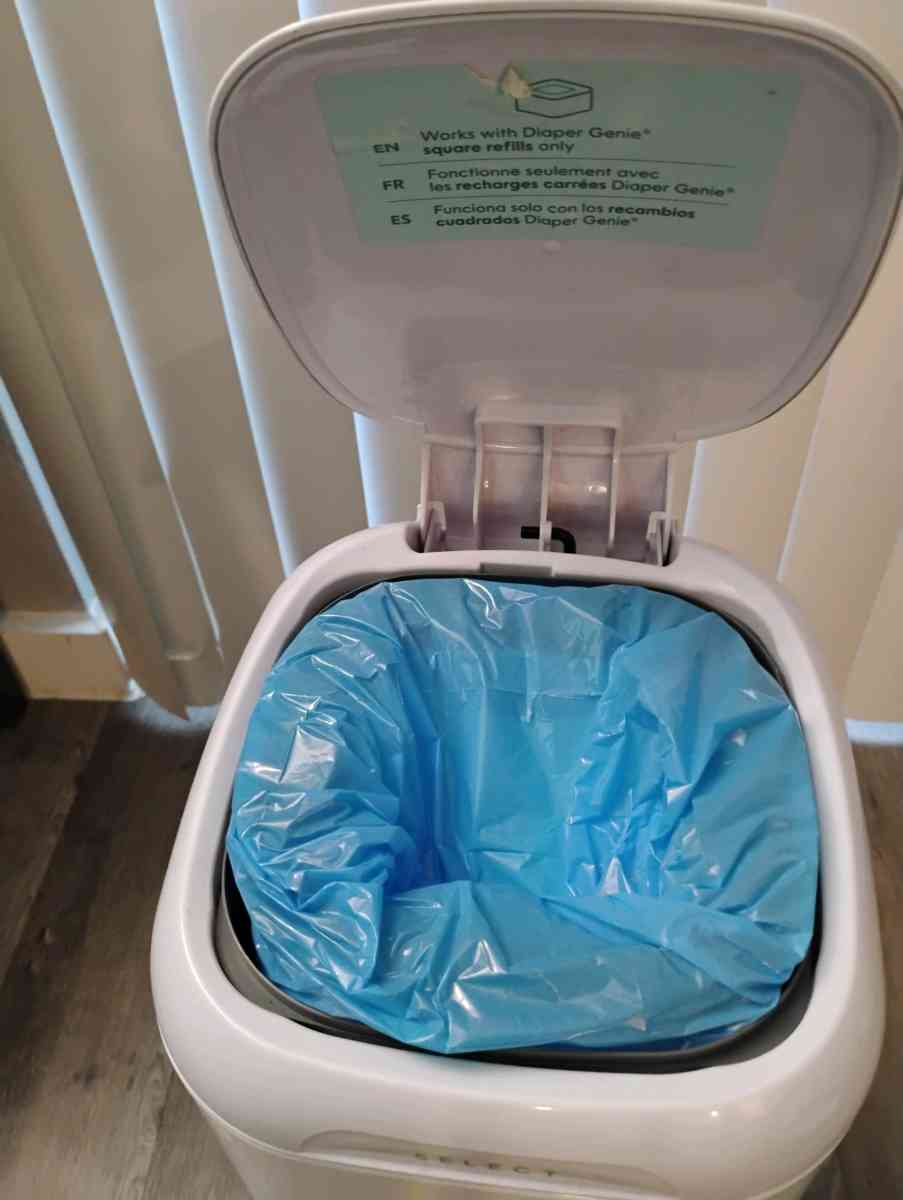 Diaper genie - Garland, Texas - FleaMarketBay