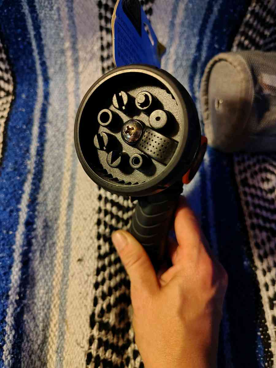 Black and Decker water hose sprayer nozzel - Kenly, North Carolina