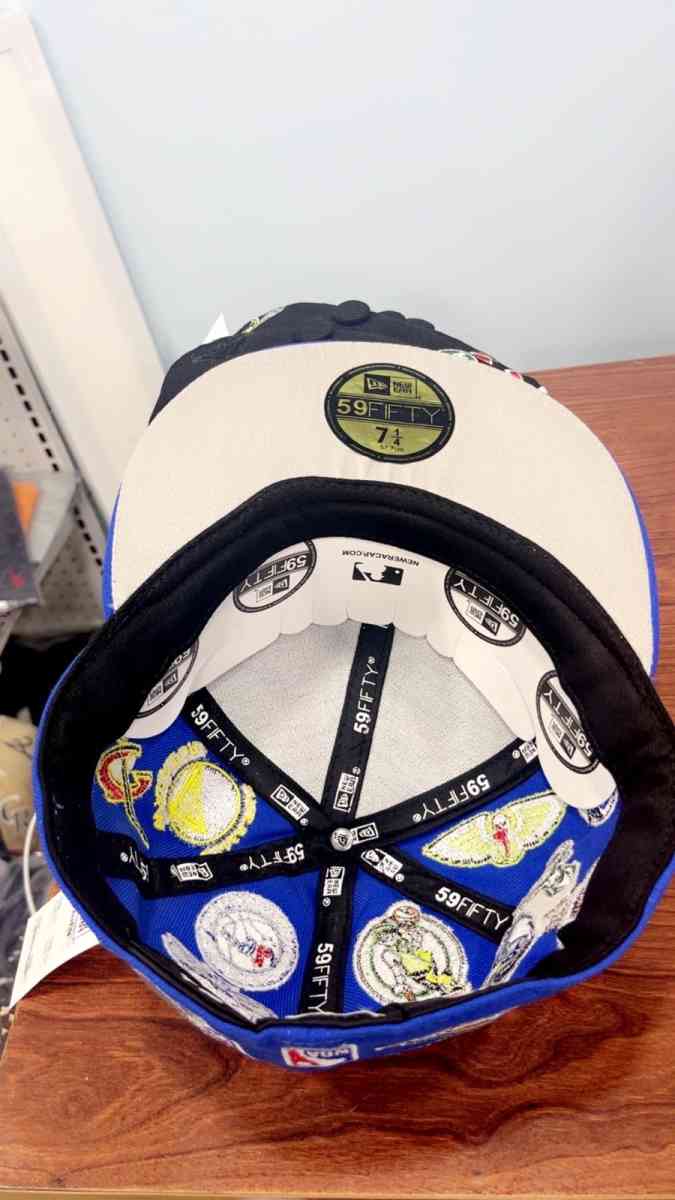 new era hats  blue - Elmont, New York - FleaMarketBay