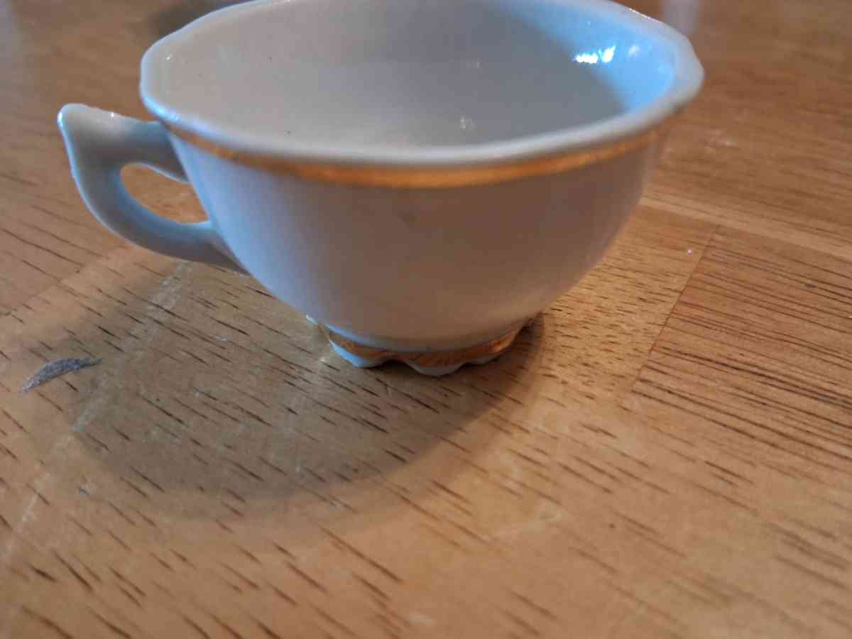 gold mother tiny teacup - Comstock, Michigan