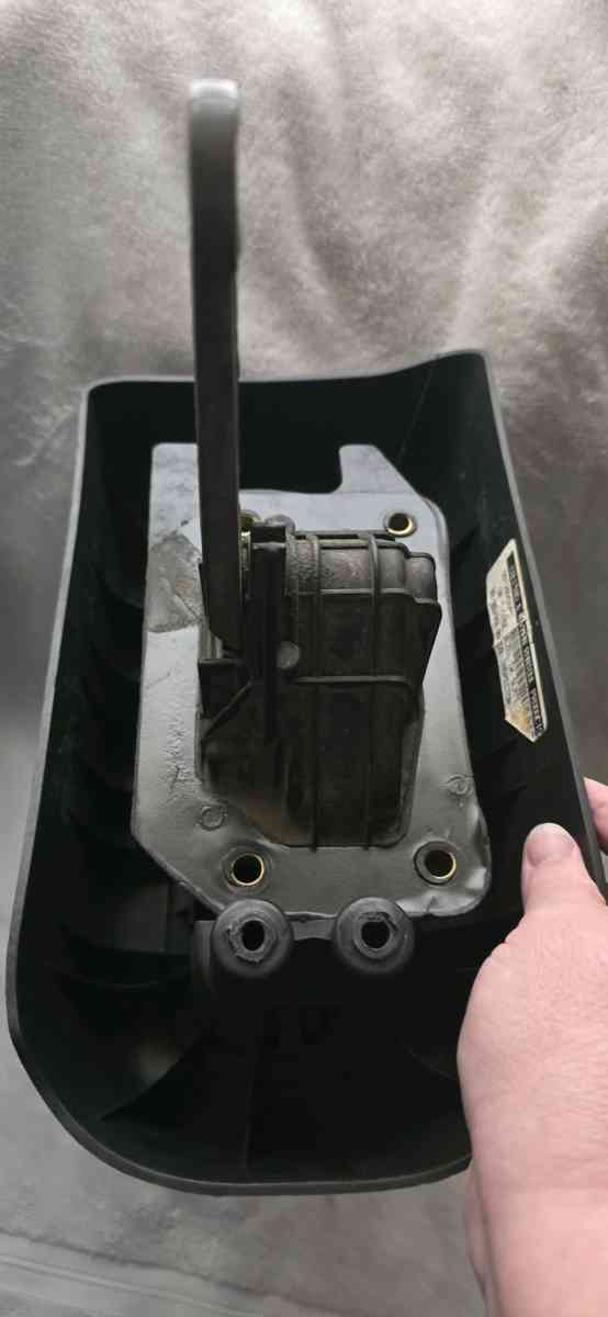 Dodge Ram 0308 15003500 automatic shiter - Kempner, Texas - FleaMarketBay