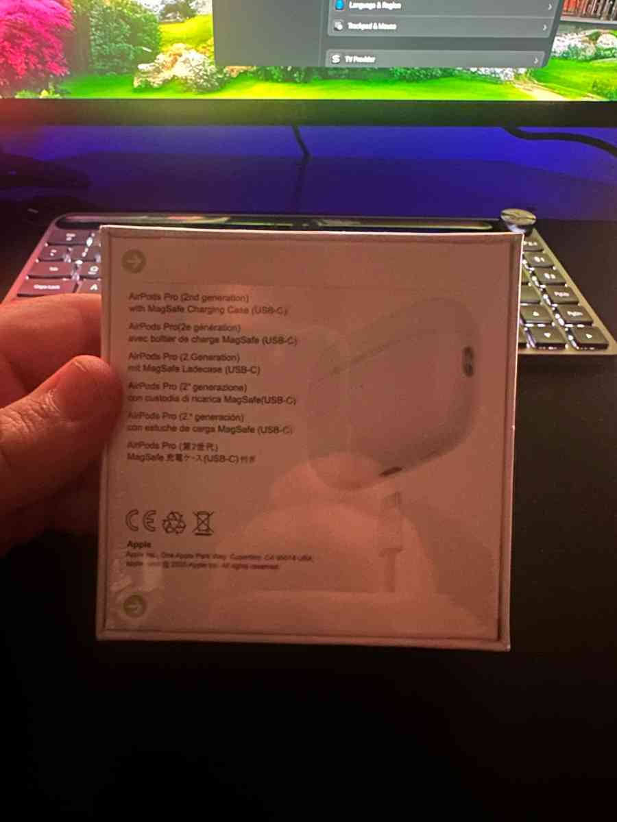 AirPod pros 2 - Bullhead City, Arizona - FleaMarketBay