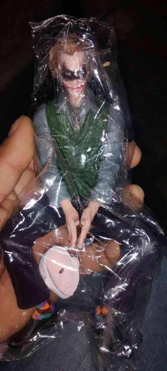 joker with mask - Hidalgo, Texas - FleaMarketBay