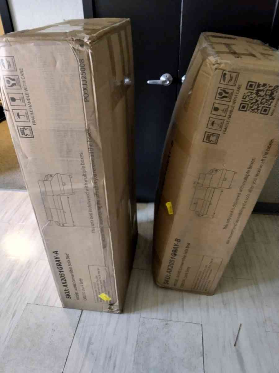 brand new couch convertible sofa bed - Saint Paul, Minnesota - FleaMarketBay