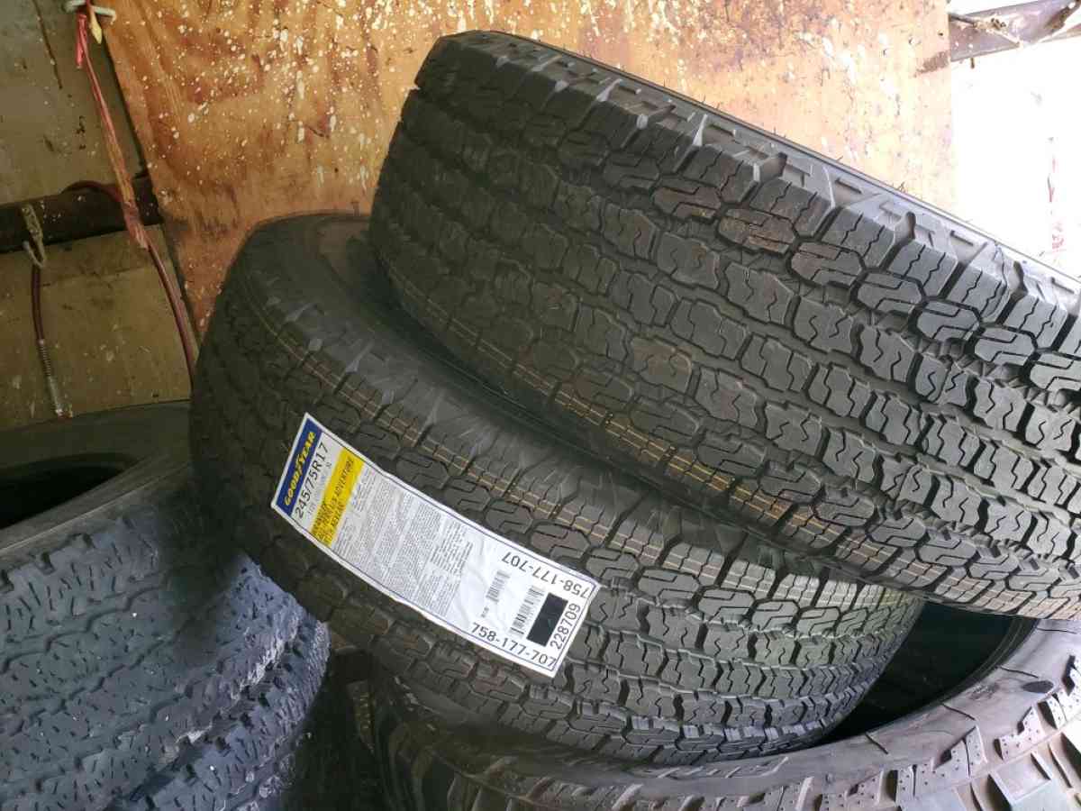 Good year wrangler tires24575 R17 - Kempner, Texas - FleaMarketBay
