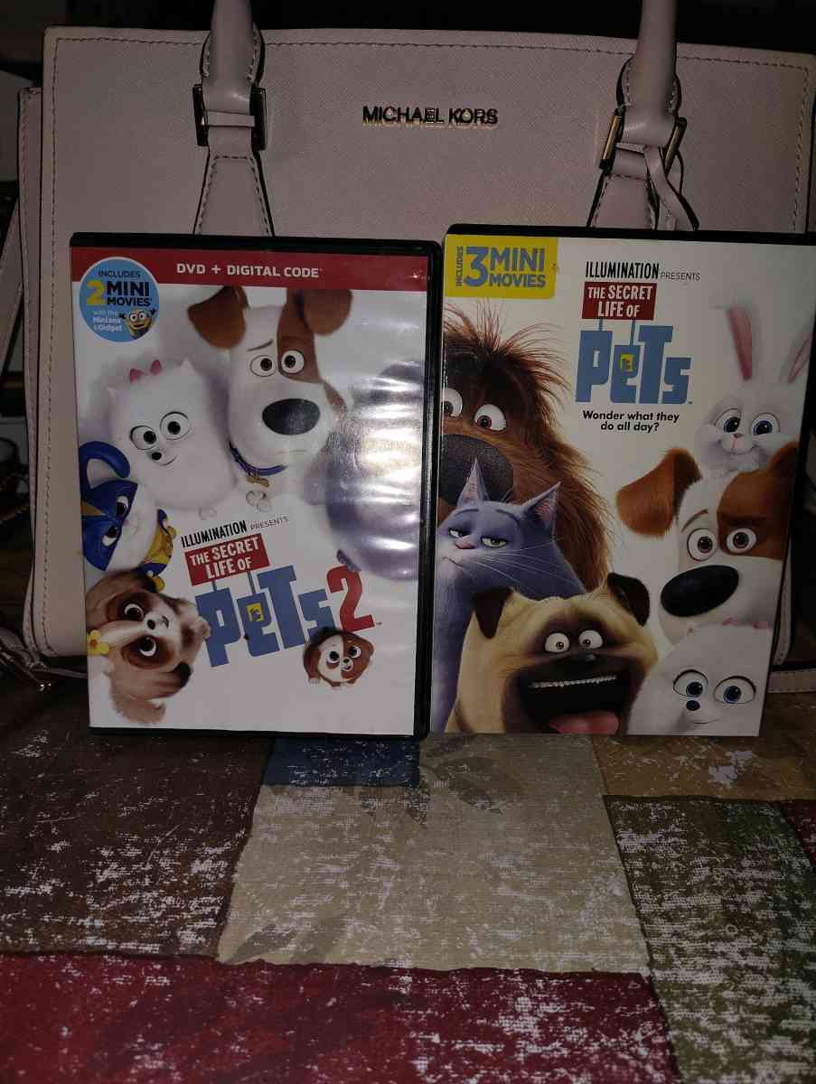 Secret Life of Pets 1 and 2 bundle - Scottsburg, Indiana - FleaMarketBay