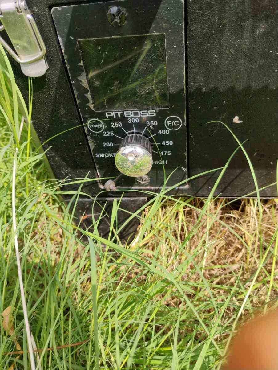 Smoke Pit Boss - Fort Worth, Texas - FleaMarketBay