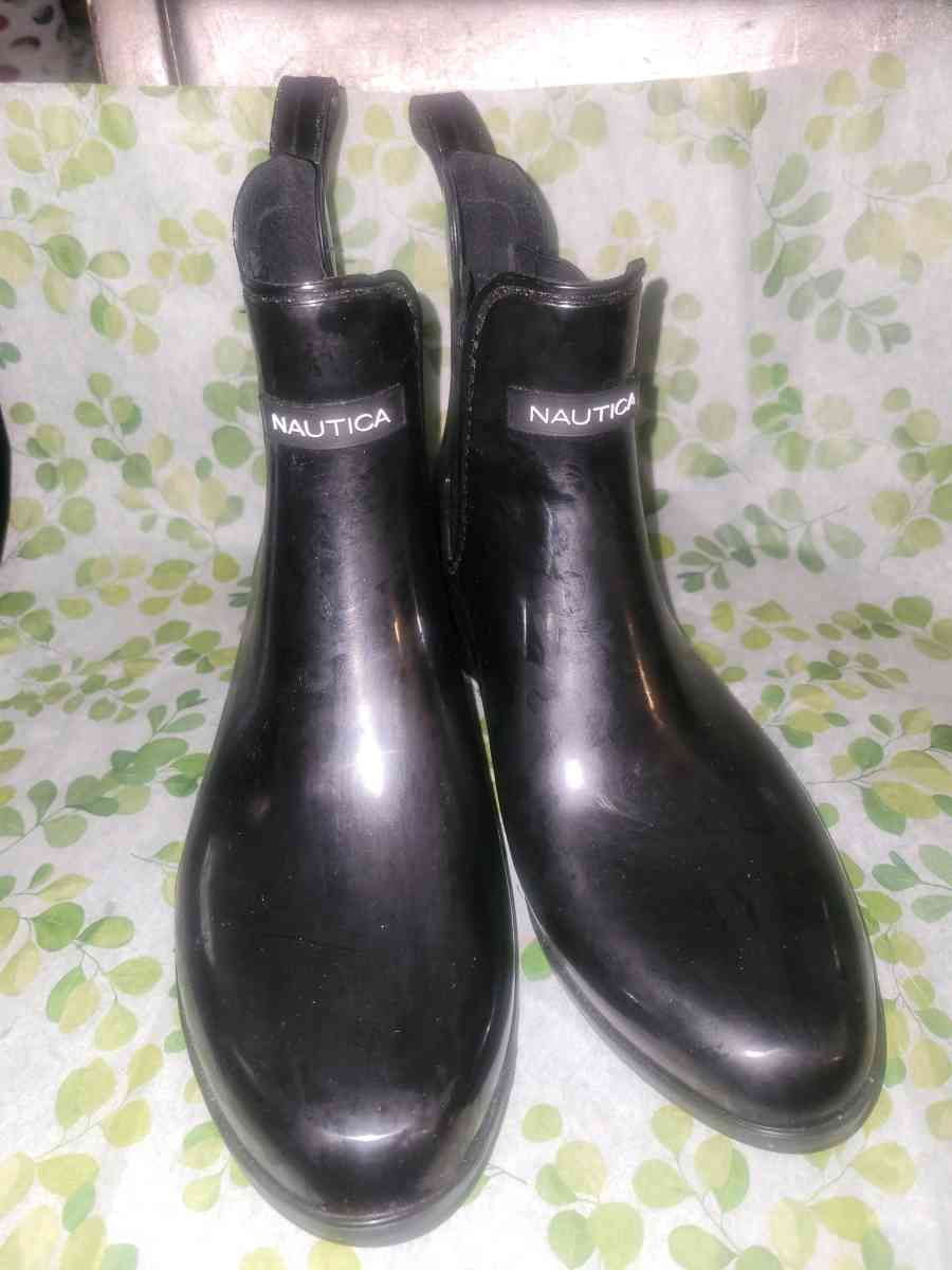 NAUTICA RAIN BOOTS - Allamuchy, New Jersey - FleaMarketBay