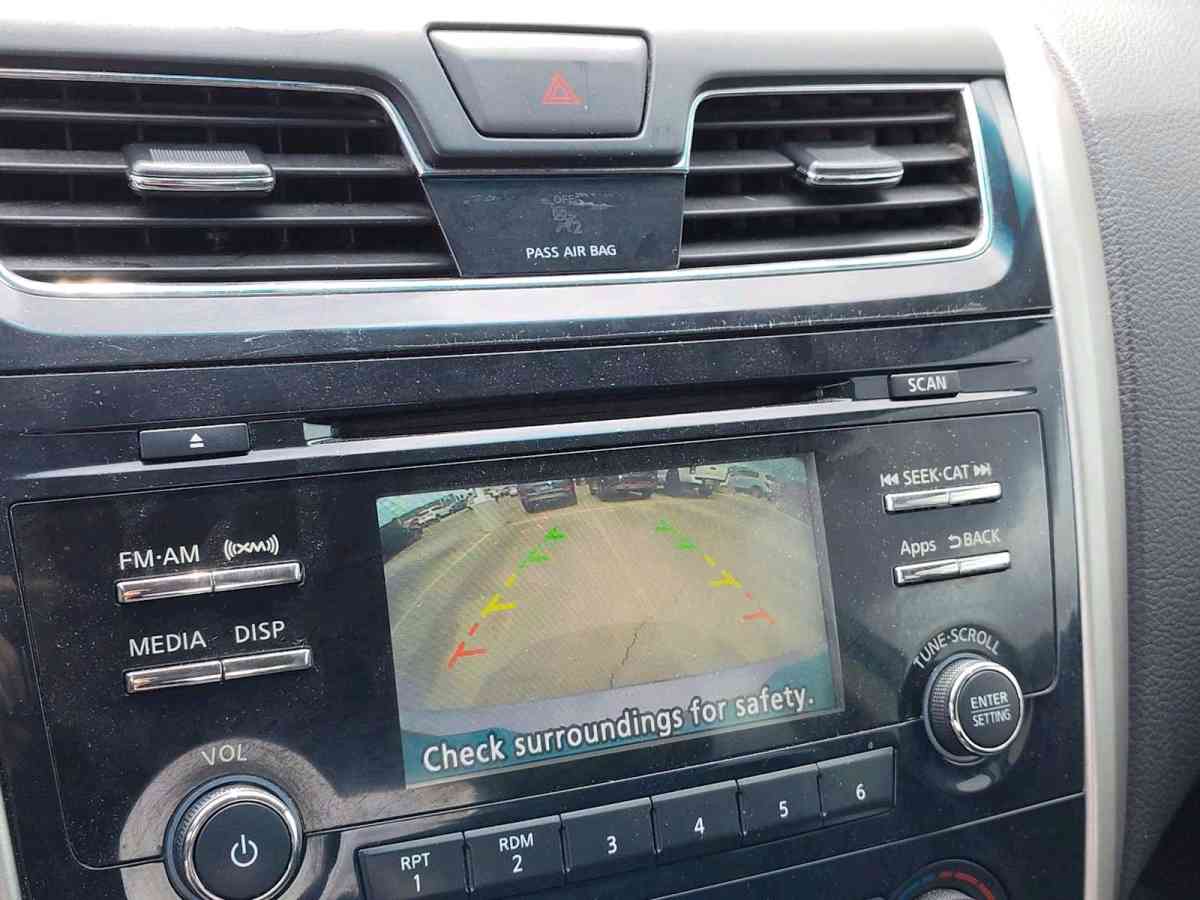 2015  Nissan Altima S - Las Vegas, Nevada - FleaMarketBay