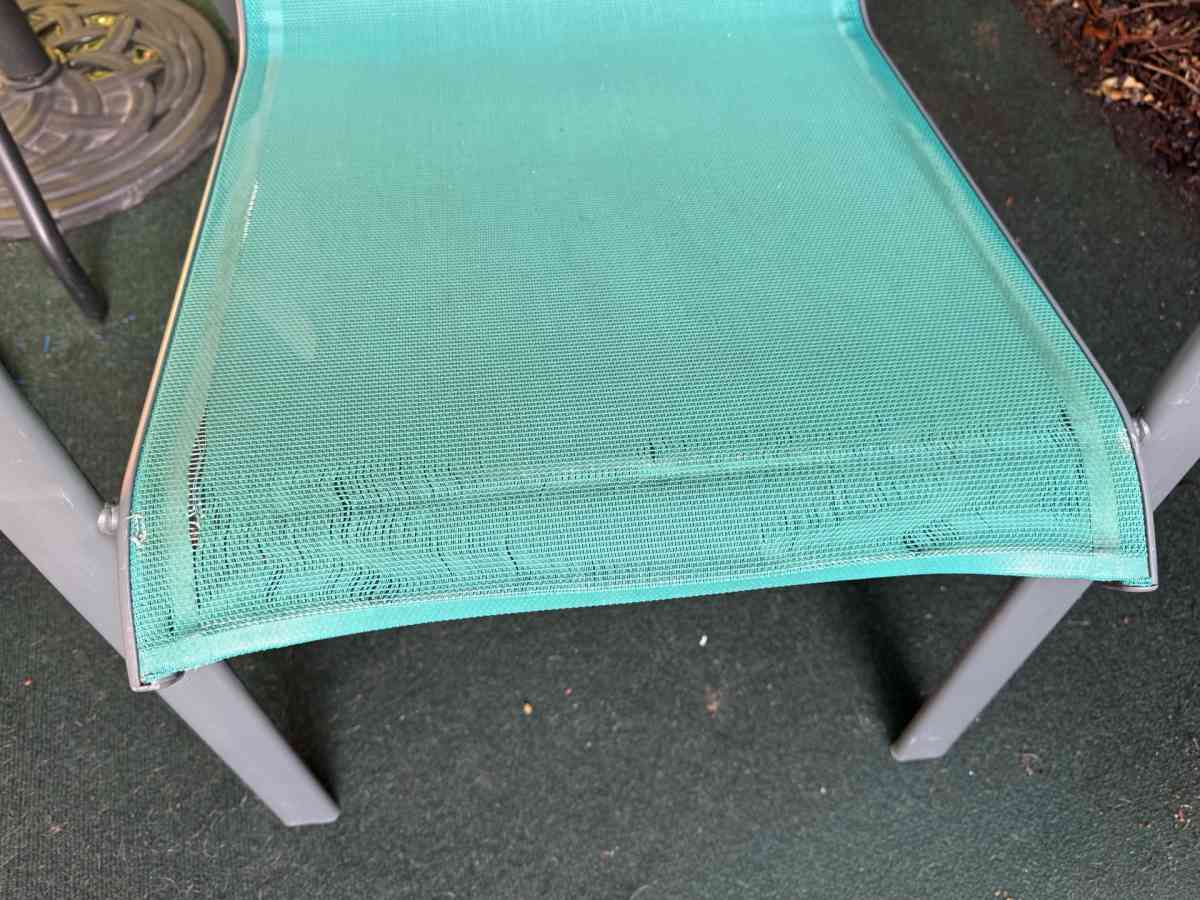 Complete Patio Set - Valley Village, California - FleaMarketBay