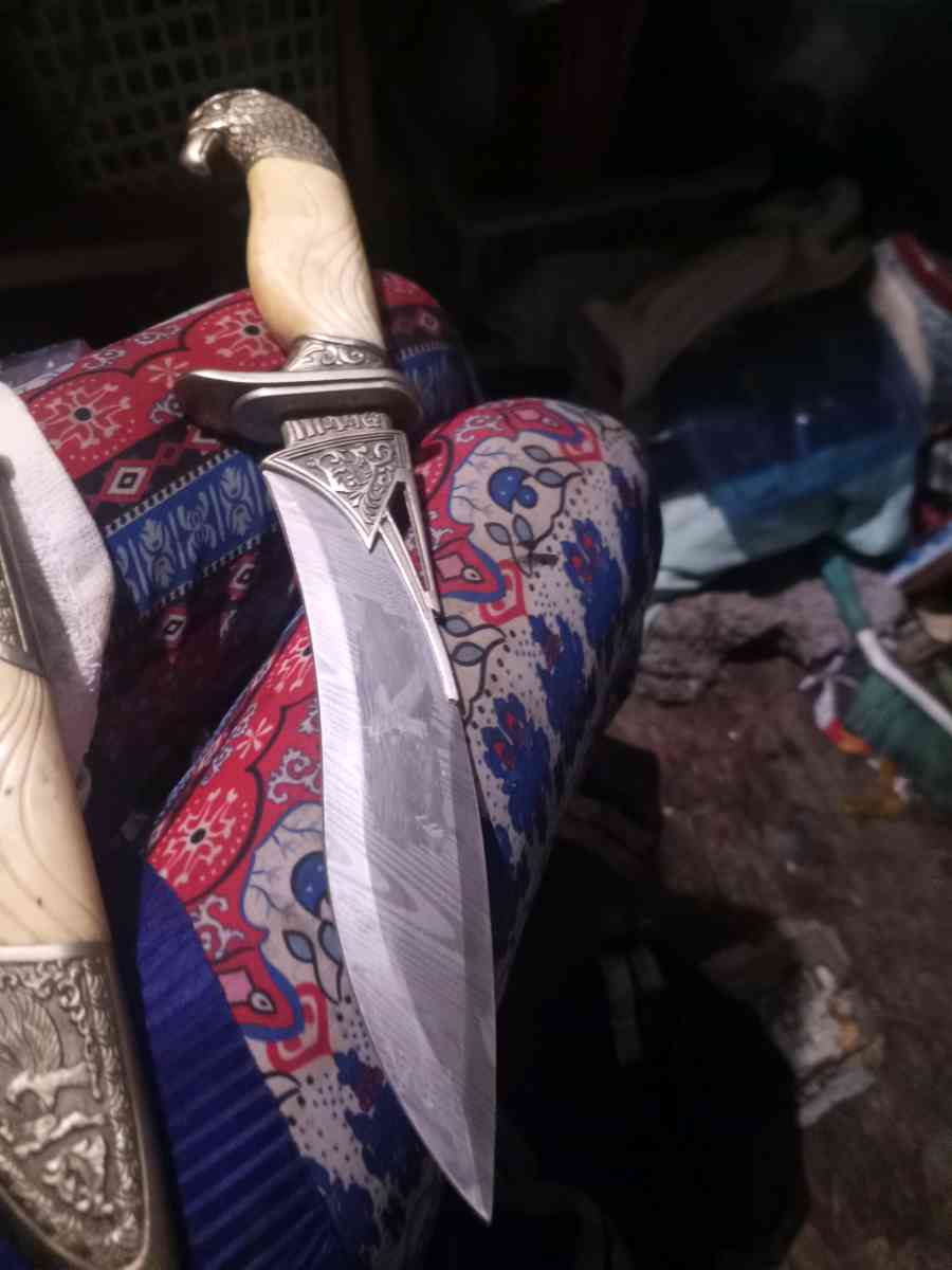 knife with 9in blade - Osage, Oklahoma - FleaMarketBay