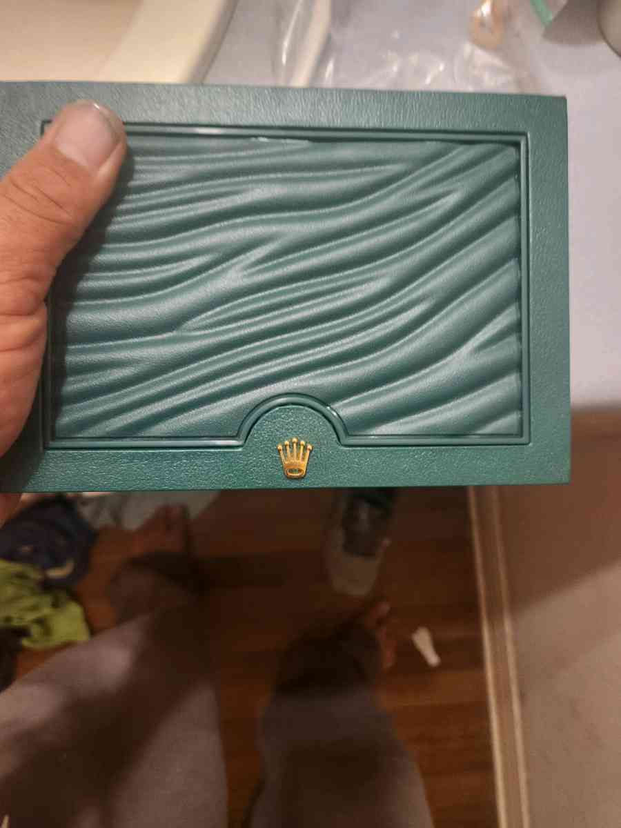 gold rolex oyster date 41 - Mount Vernon, Alabama - FleaMarketBay