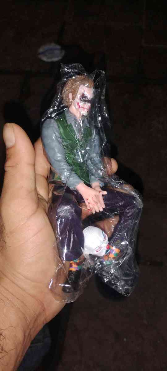 joker with mask - Hidalgo, Texas - FleaMarketBay