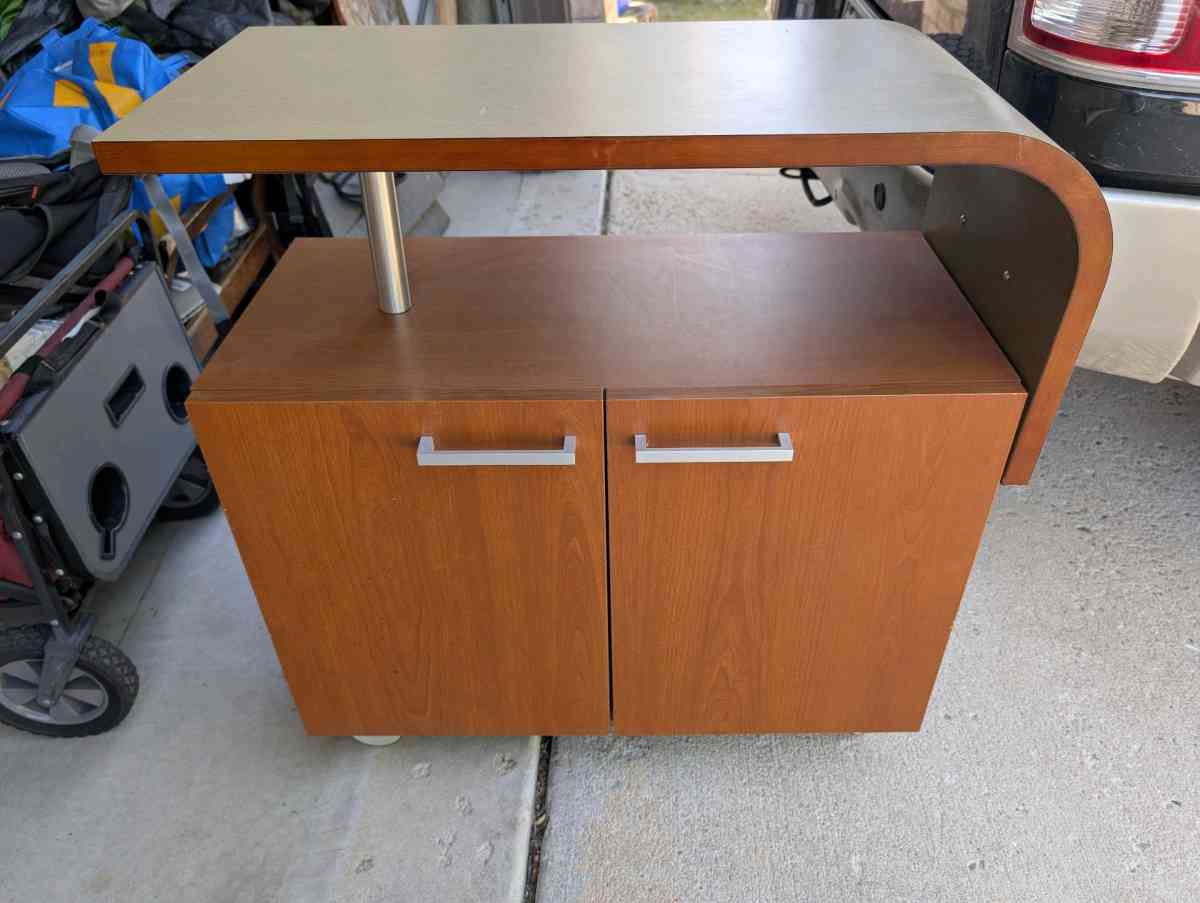 rolling end table - Colorado Springs, Colorado