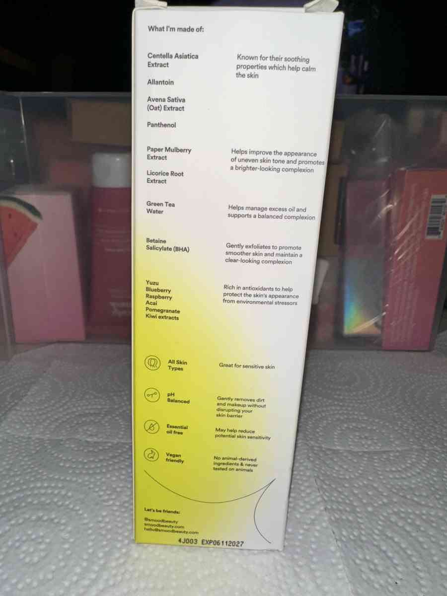 SMOOD calm me down antioxidant cleanser - Round Lake, Illinois - FleaMarketBay