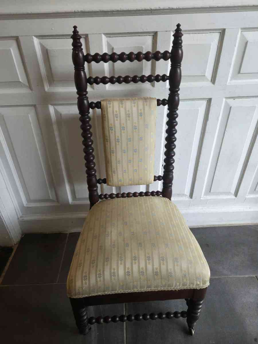 Antique Victorian Bobbin Chair  Classic Turned Spindle Desig - Philadelphia, Pennsylvania