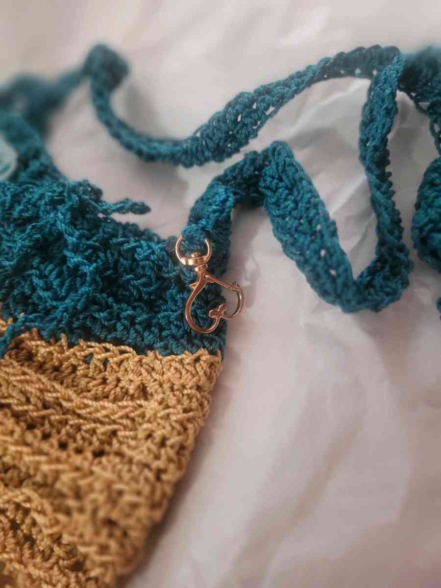 Crochet Teal and Gold  shoulder Strap Tote - Allamuchy, New Jersey - FleaMarketBay