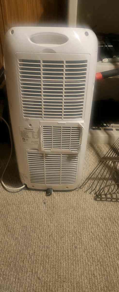 HiSense Portable AC - Pulaski, Virginia - FleaMarketBay