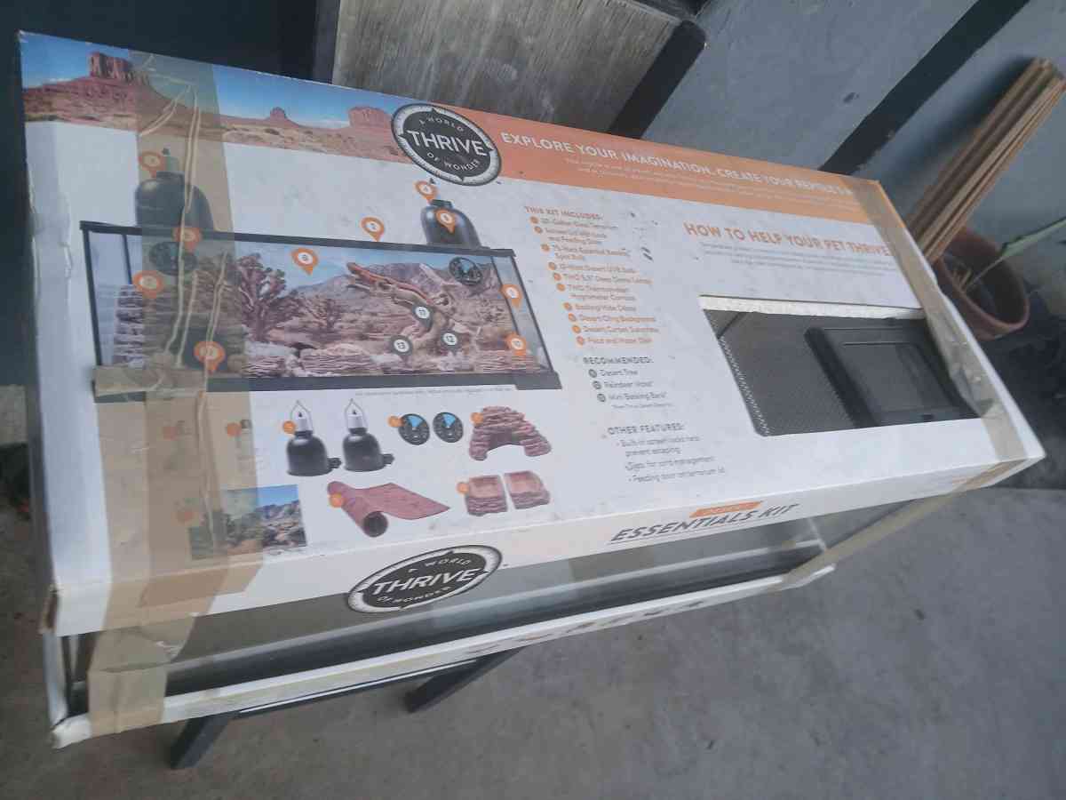 Thrive 20 ga reptile tank - San Bernardino, California - FleaMarketBay