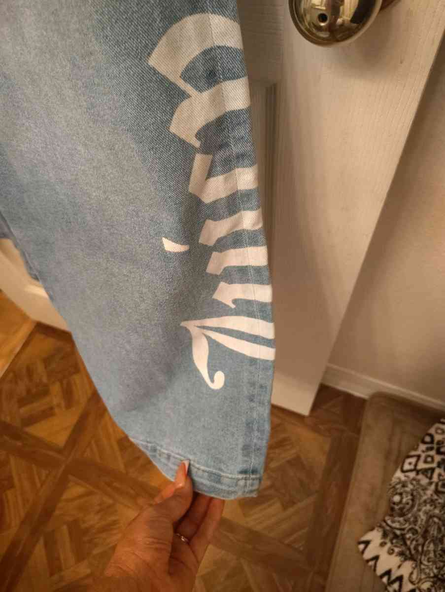 Juicy Couture wide leg jeans - Kissimmee, Florida - FleaMarketBay