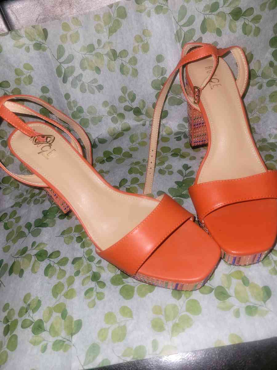 ORANGE SEQUENCE SANDALS - Allamuchy, New Jersey