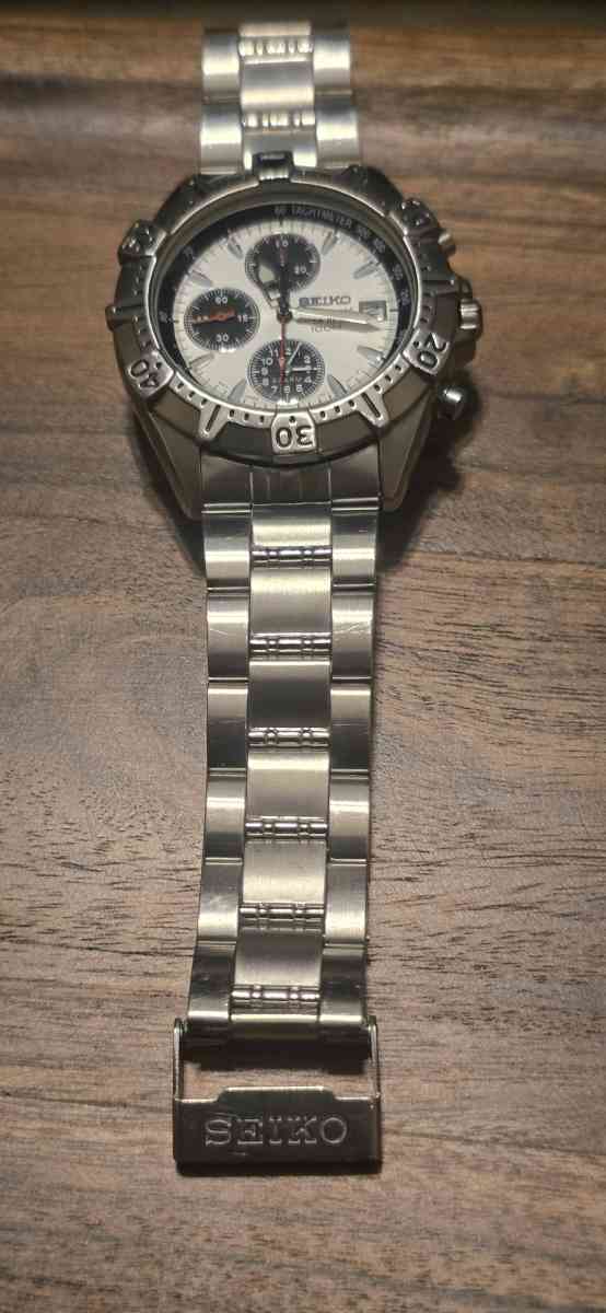 vintage seiko chronograph panda dial - Southfield, Michigan - FleaMarketBay