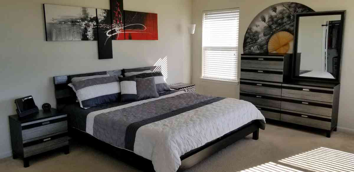 BlackGray all wood 8 Pc King Panel Bed Mattress Included - Houston, Texas