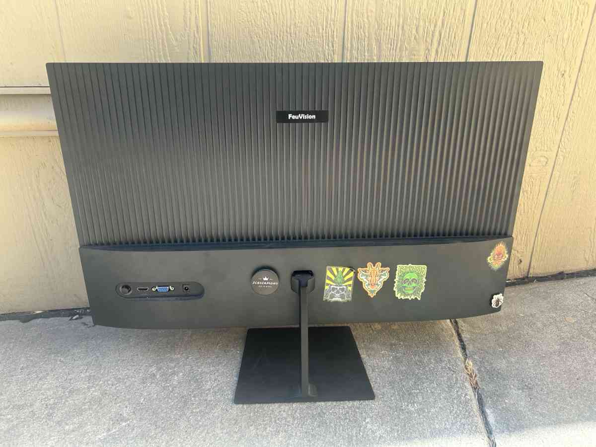 Computer Monitor - Sacramento, California - FleaMarketBay