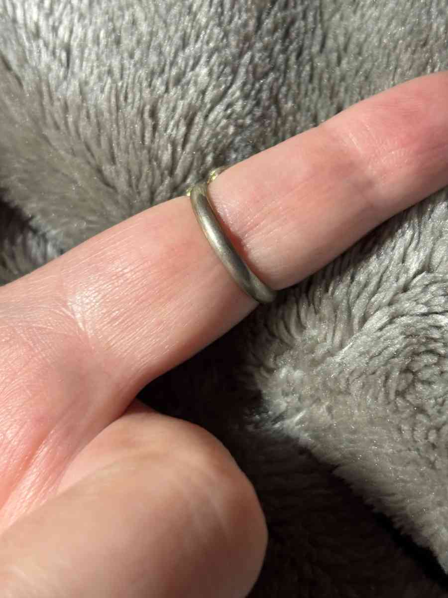 Sarah Coventry Ring - Manitou Beach, Michigan - FleaMarketBay