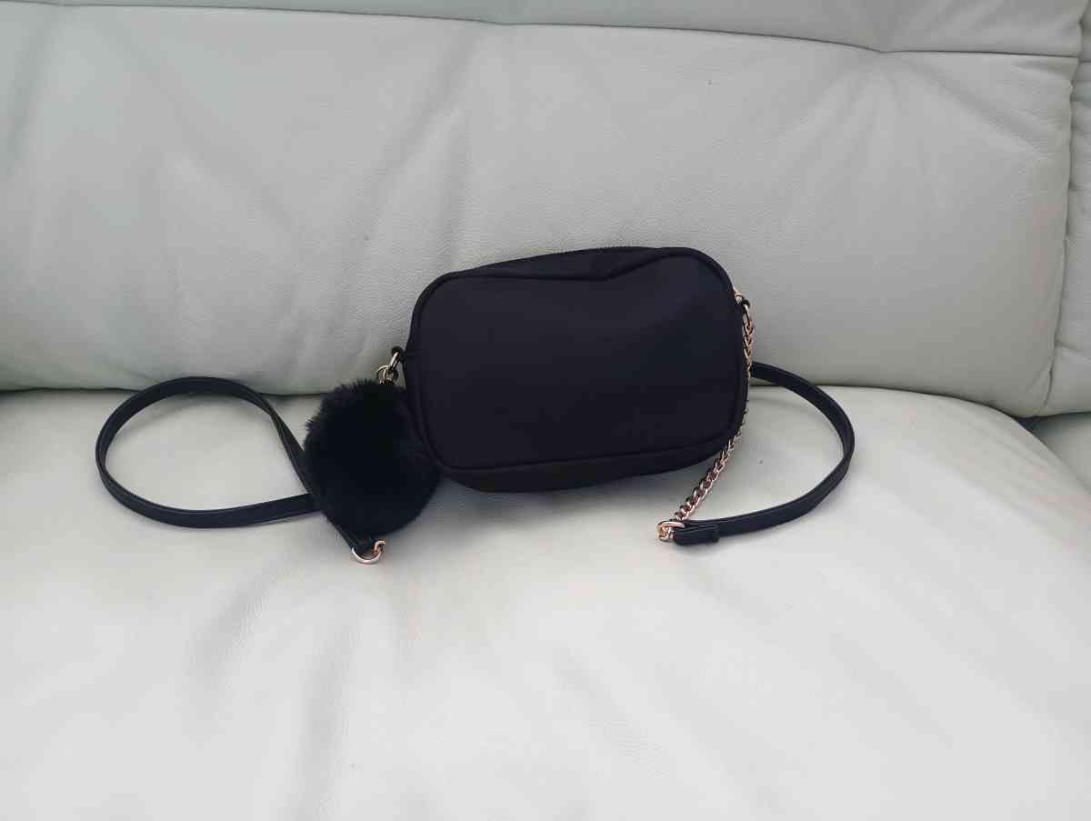 Black small crossbody bag - Frostproof, Florida