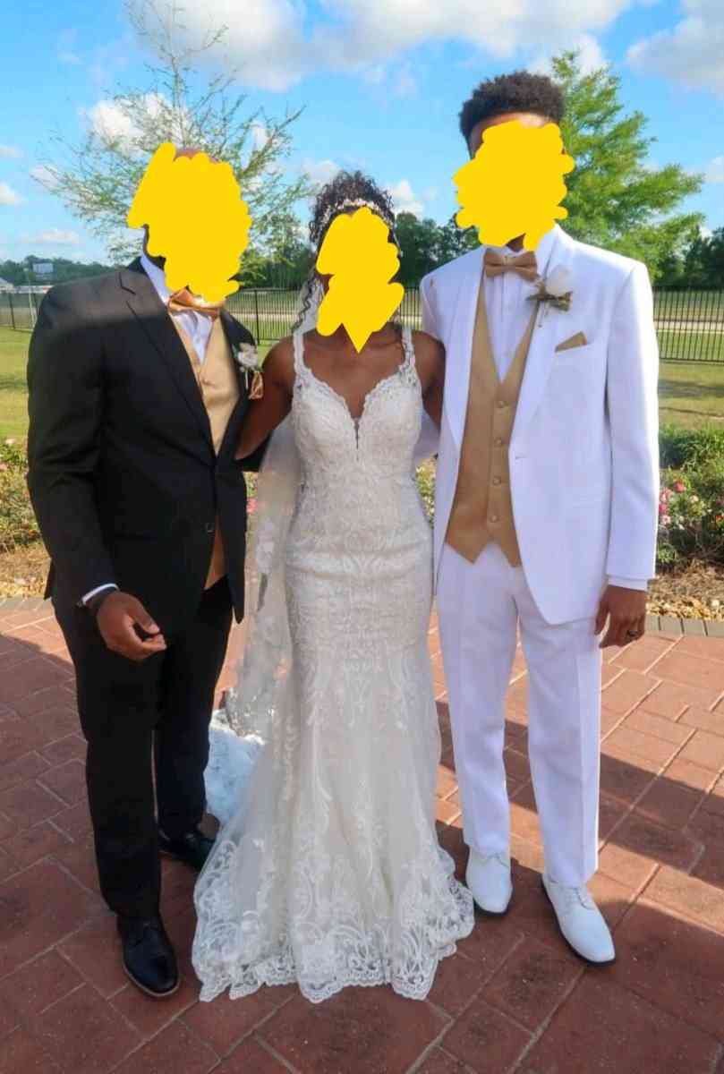 Abby Paris Wedding Dress Size 6 - Westlake, Louisiana