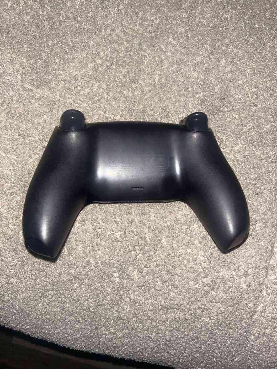 Black P5 Controller - Sacramento, California - FleaMarketBay