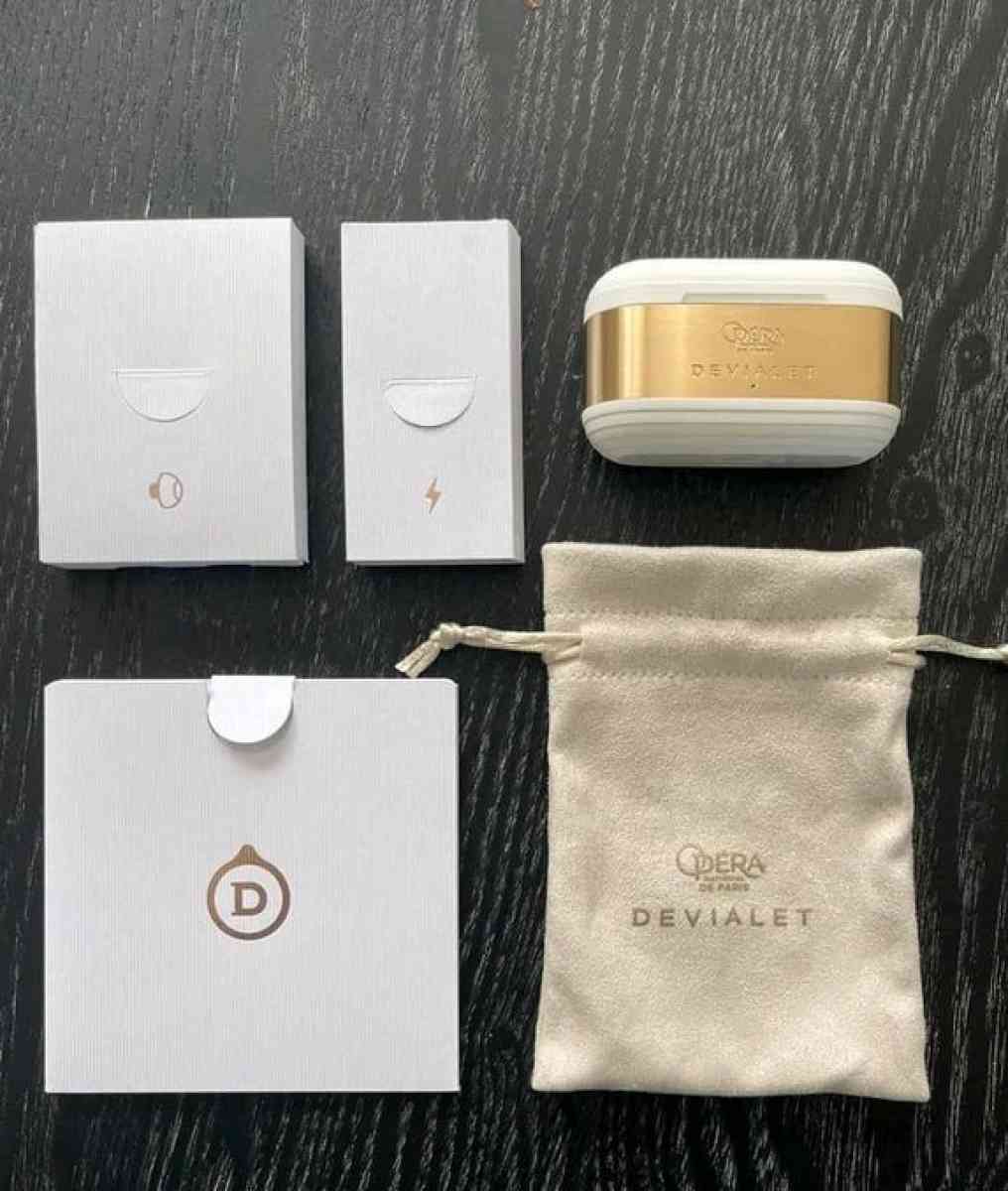 Devialet Gemini 2 wireless headphones - Adams, New York - FleaMarketBay